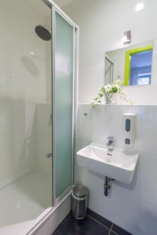 Hostel Chic Zagrzeb Pokój zdjęcie