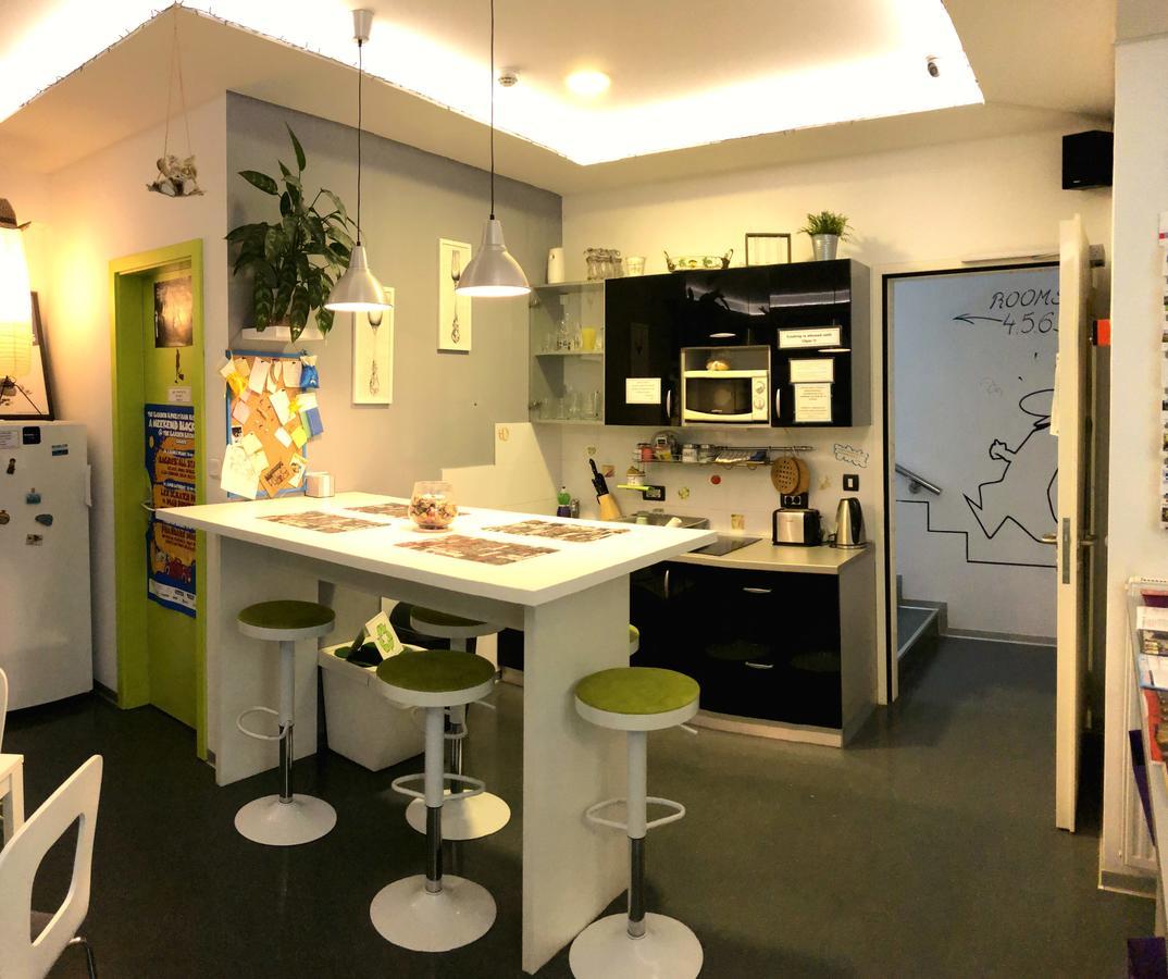 Hostel Chic Zagrzeb Zewnętrze zdjęcie