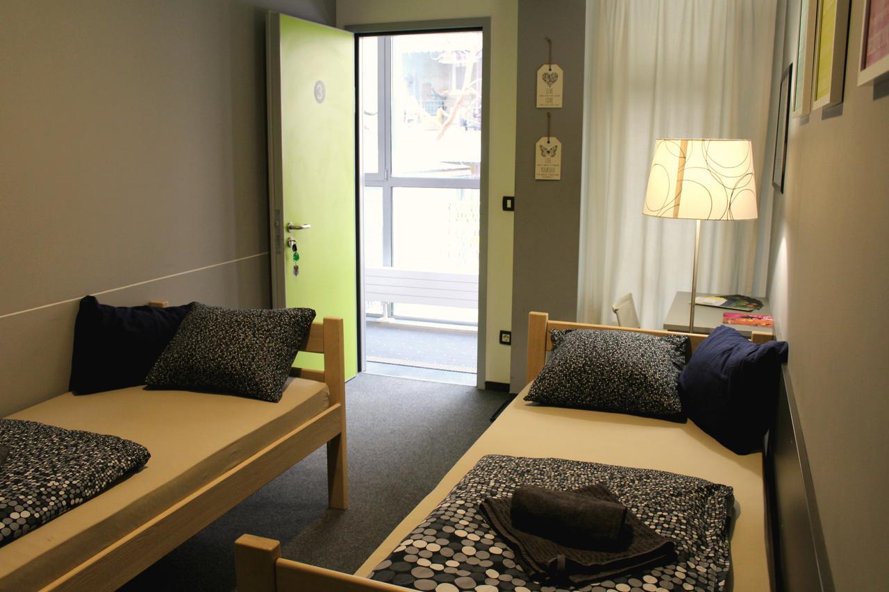 Hostel Chic Zagrzeb Zewnętrze zdjęcie