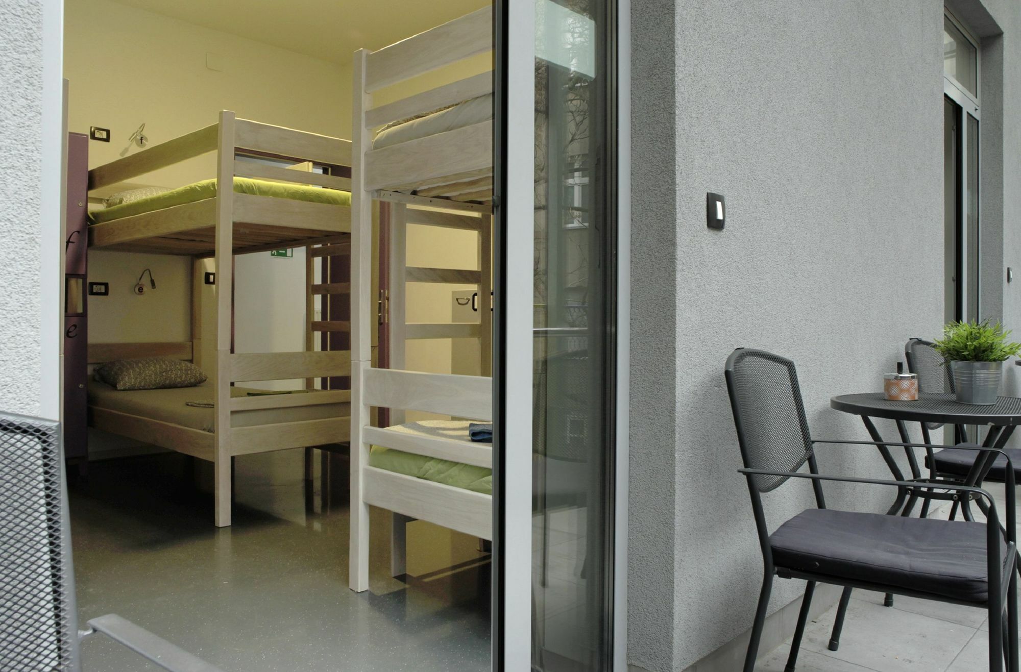 Hostel Chic Zagrzeb Zewnętrze zdjęcie